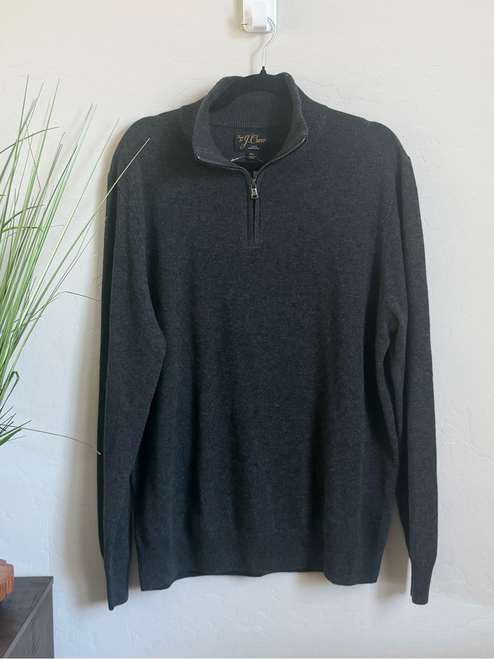 J.Crew Men’s XL 100% Cashmere Quarter Zip Sweater Charcoal Gray NW